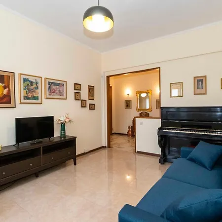 Apartment Tesoriera Comfy In