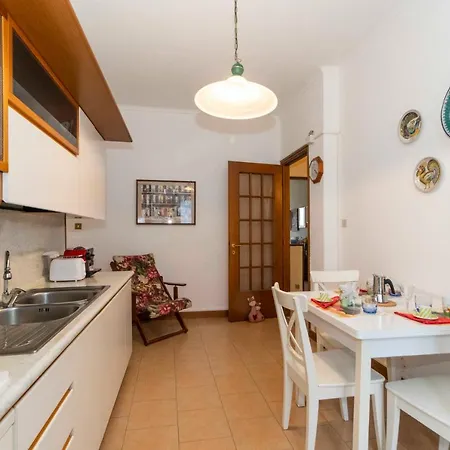 Tesoriera Comfy In Apartment Turin