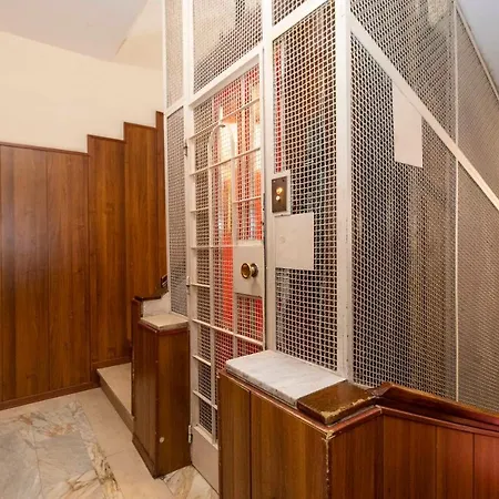 Apartment Tesoriera Comfy In *