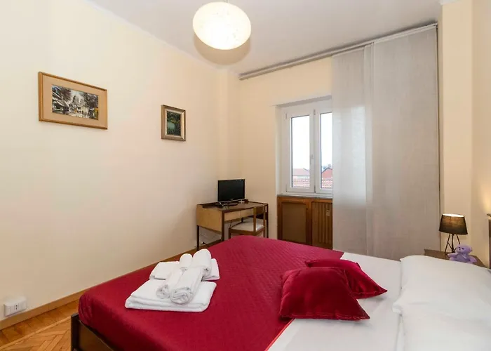 아파트 Tesoriera Comfy In