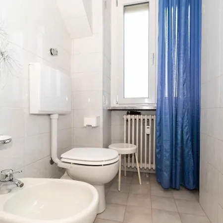 Tesoriera Comfy In Apartman Torino